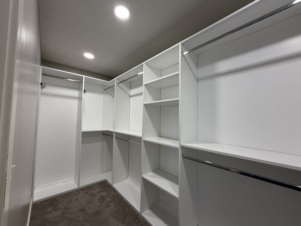 Custom walk-in closet system