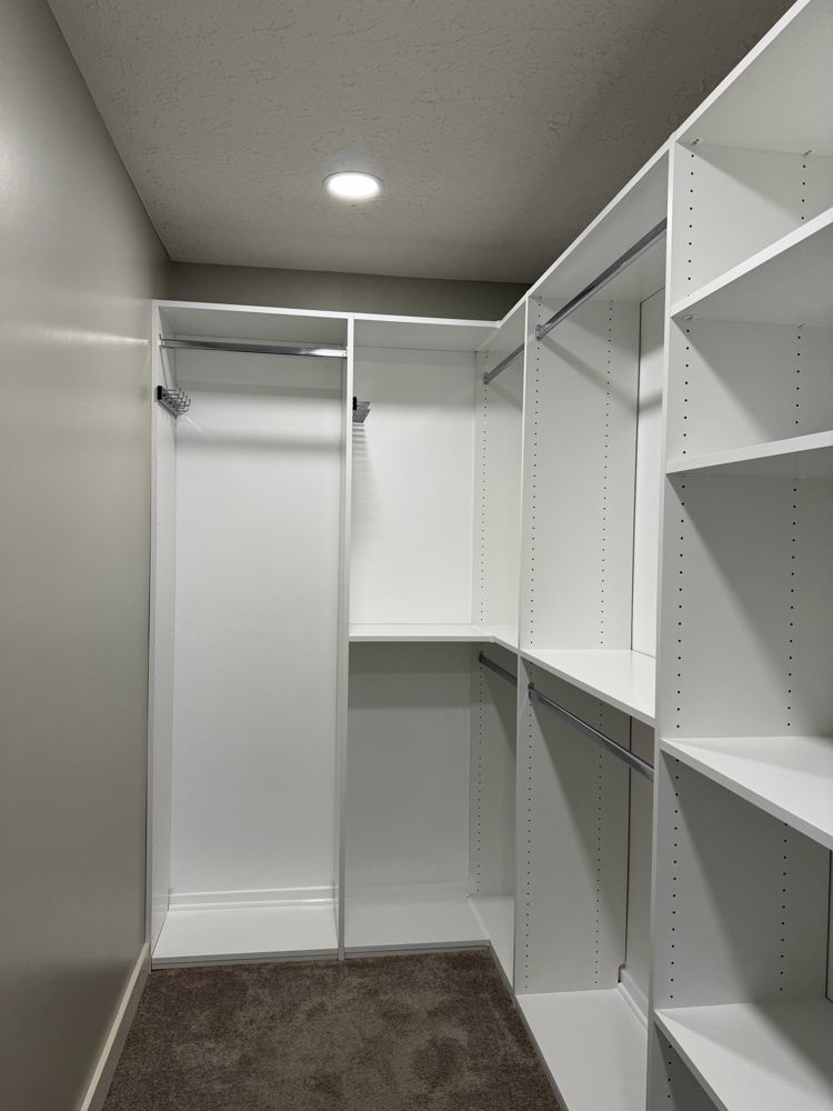 Custom walk-in closet system